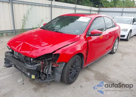 2015 Volkswagen Jetta 2.0T Gli Sel z USA, uszkodzony, nr VIN 3VW4T7AJ4FM287757